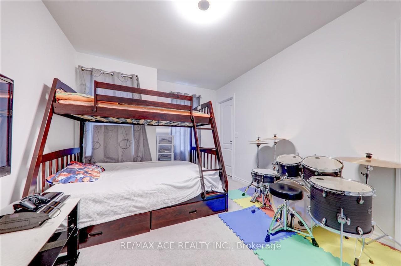 2500 Hill Rise Court Unit 34 photo 23