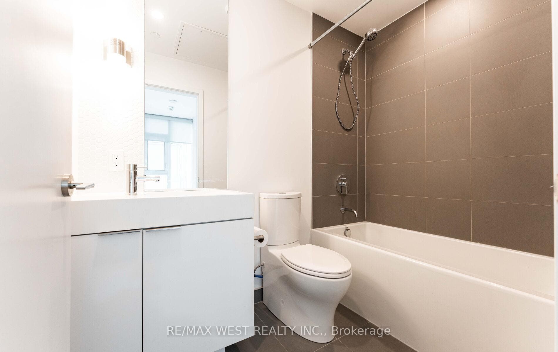 Primary Bedroom Bath