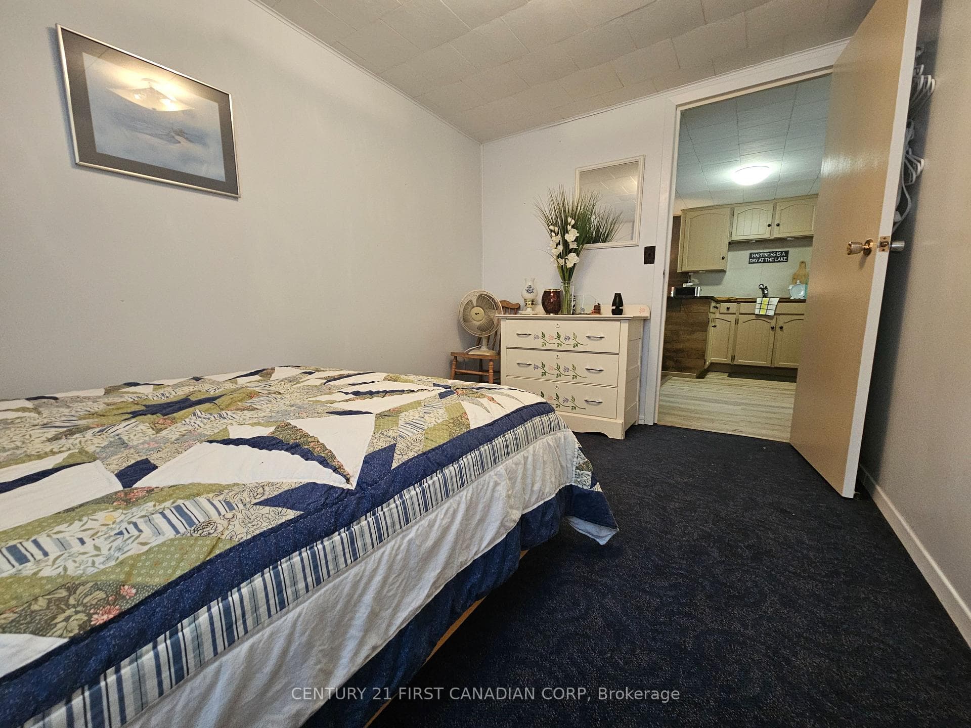 6346 London Road photo 18