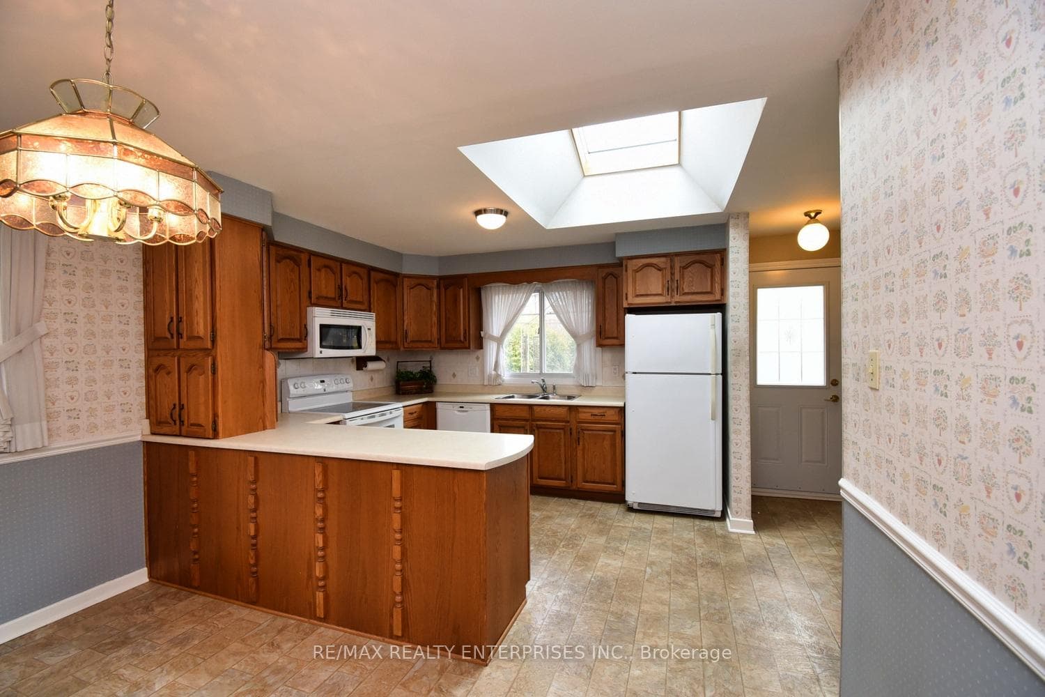 2417 Bonner Road photo 8