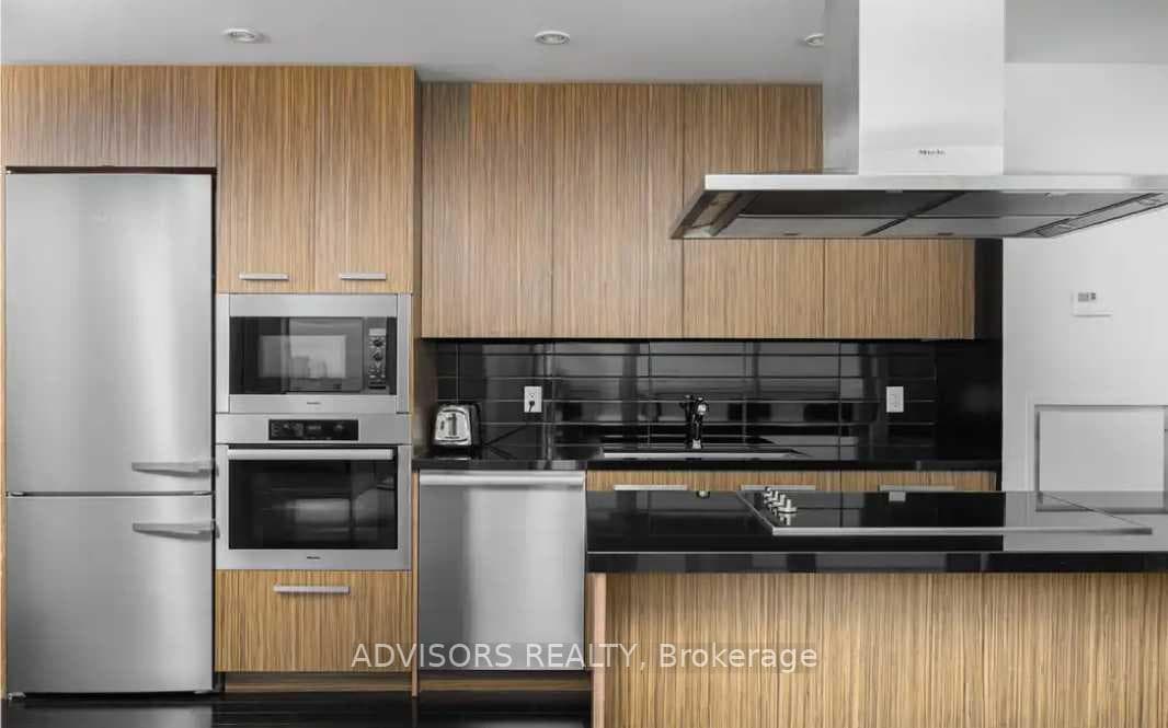 8 The Esplanade Avenue Unit 4011 photo 2