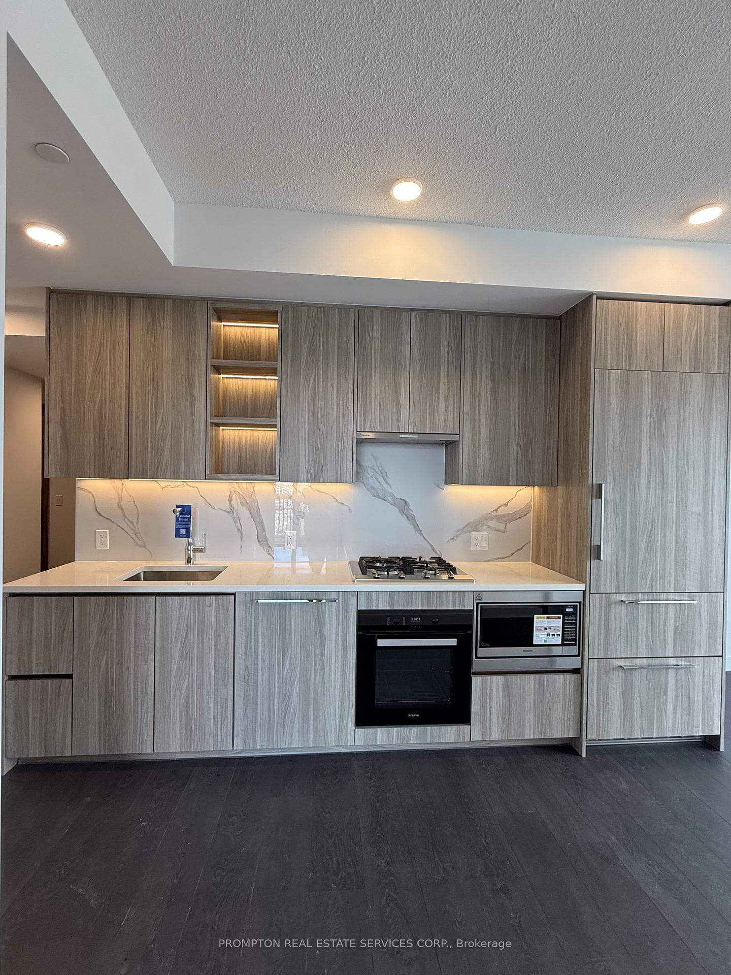 18 Esther Shiner Boulevard Unit 1705 photo 4