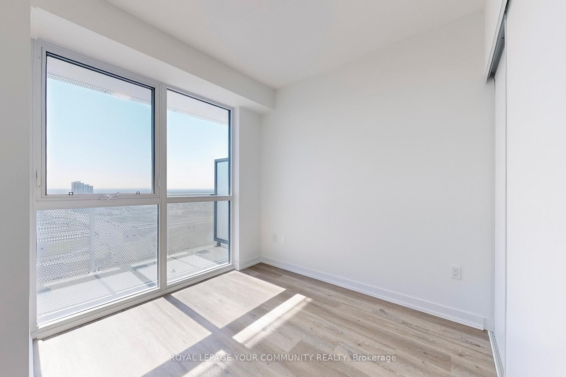 225 Commerce Street Unit 2807 photo 20