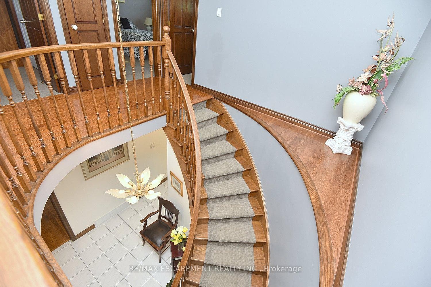 51 Ellen Avenue photo 19