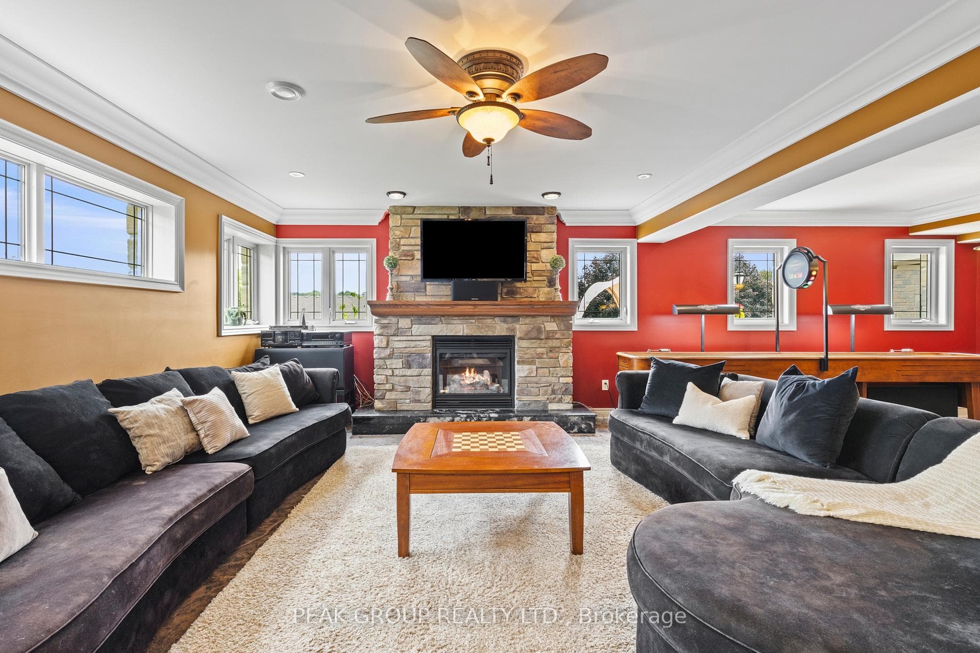 63 TANBARK Road photo 31
