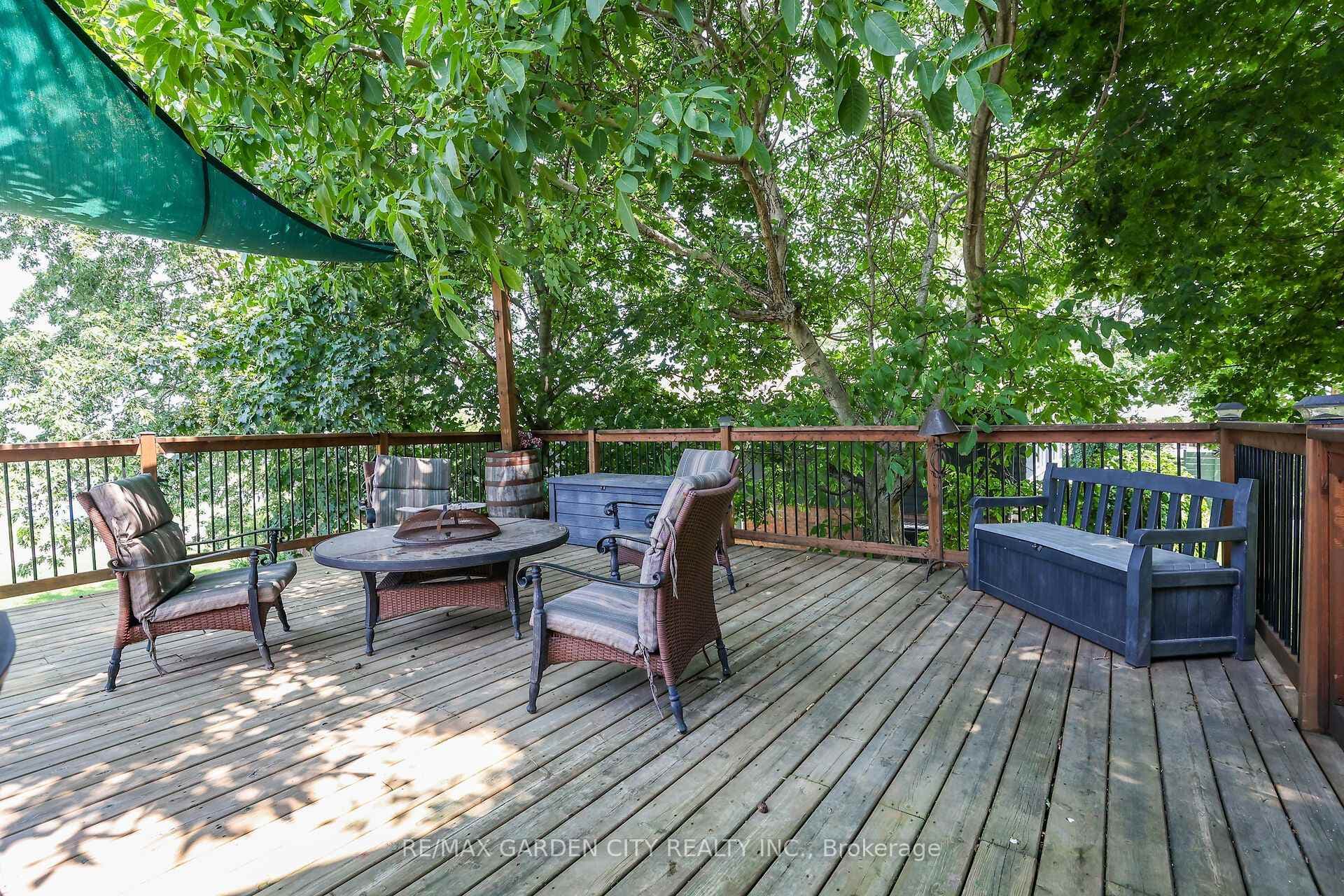 3745 King Street photo 36