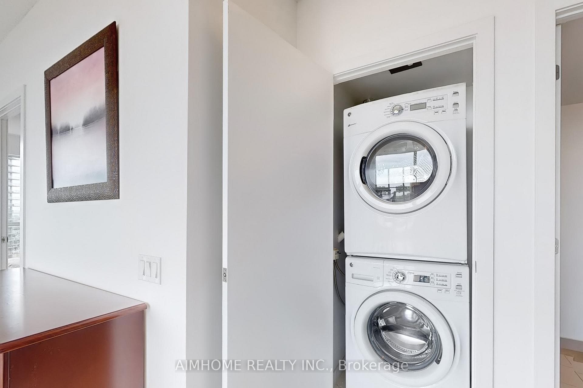 2200 Lake Shore Boulevard Unit 1901 photo 20