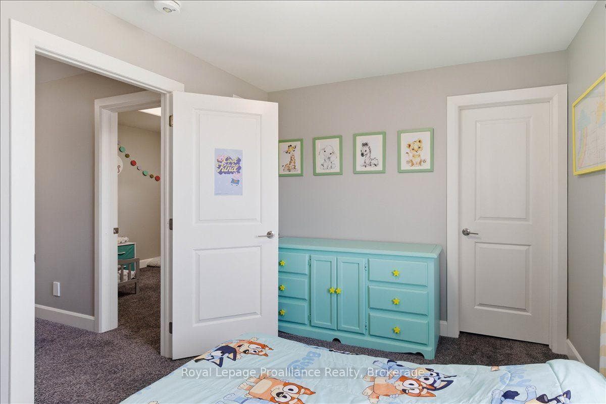 31 Dewal Place photo 22