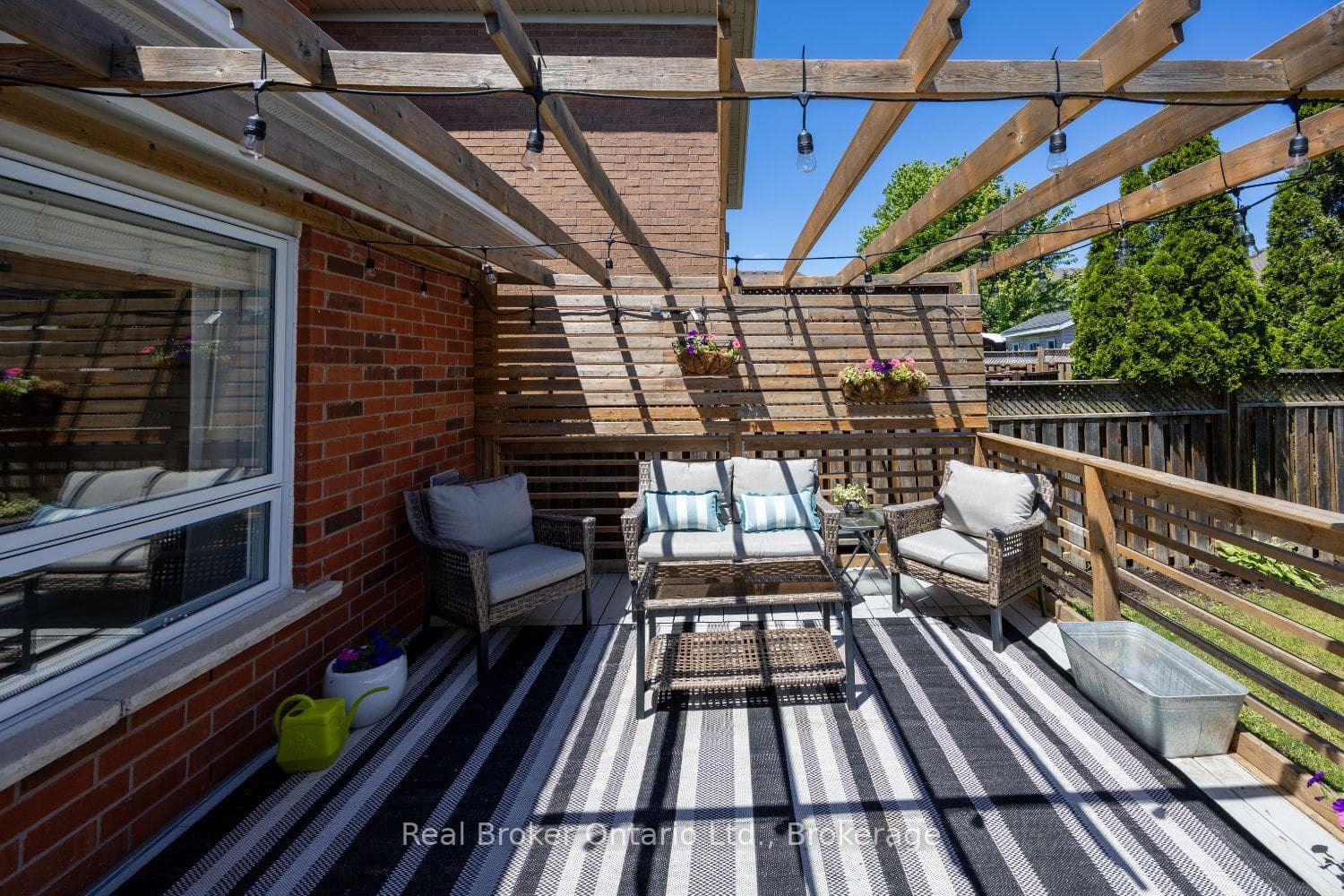 9 Candlebrook Drive photo 32