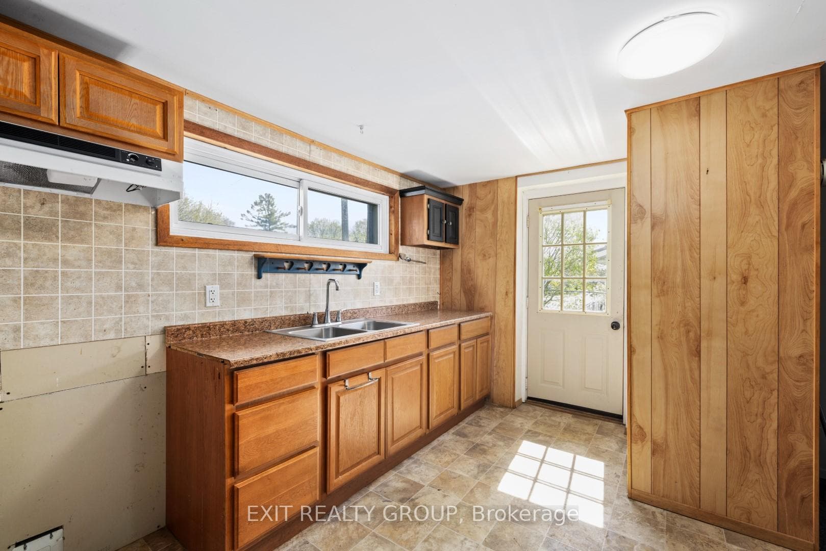 170 Elgin Street photo 13
