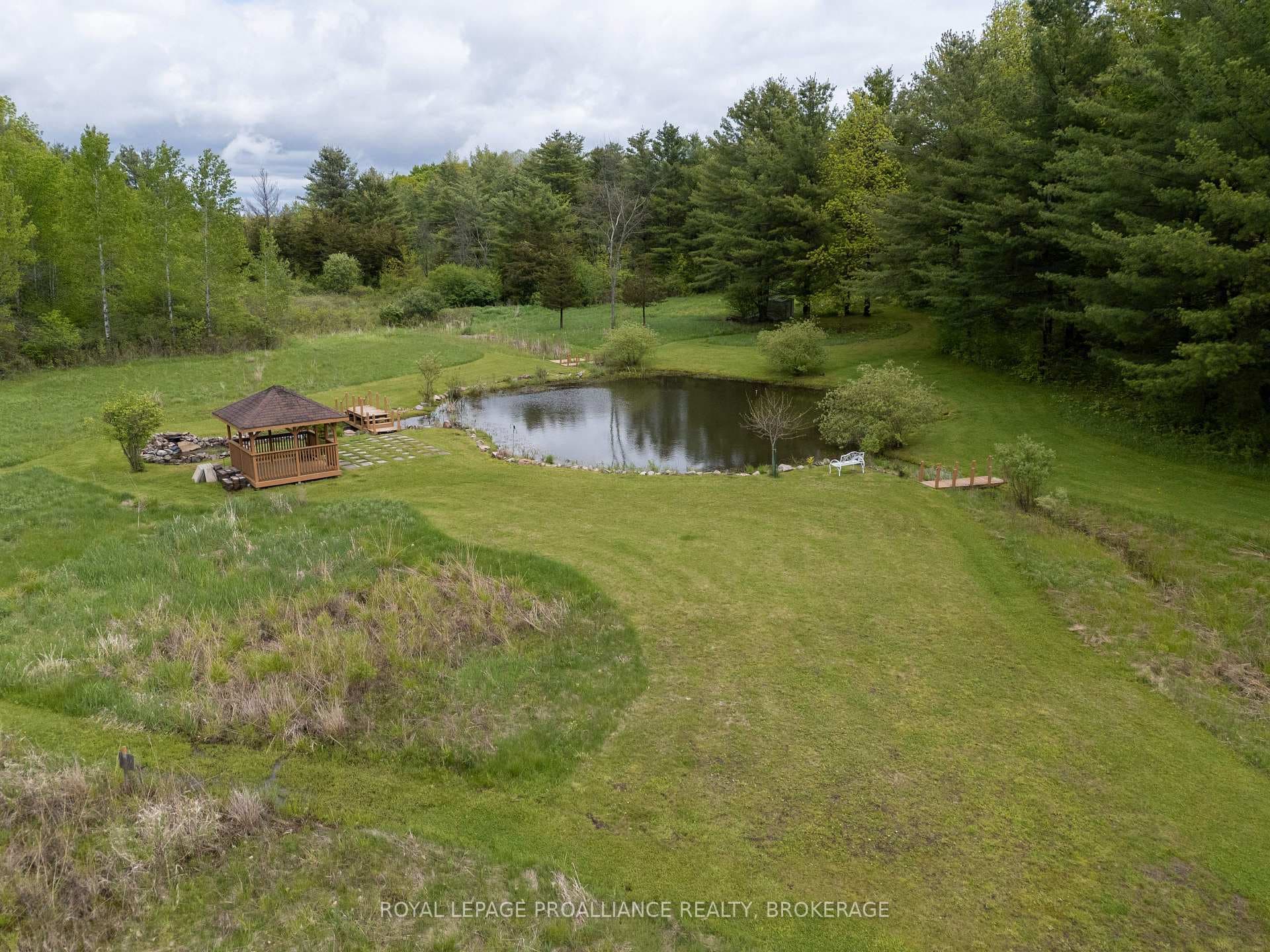 156 Darlingside Drive photo 44