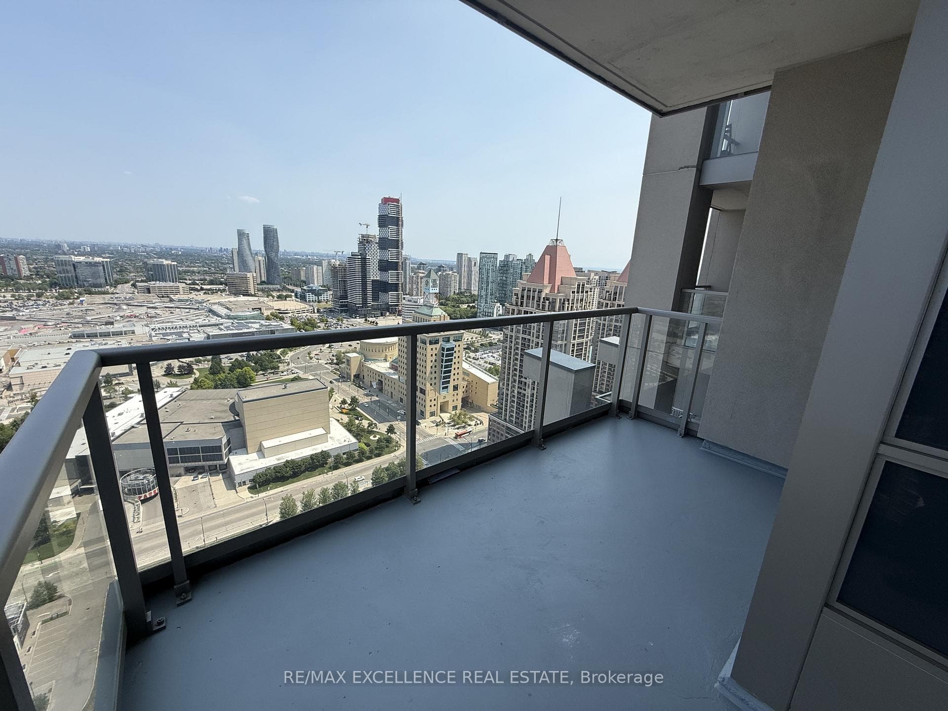 388 Prince Of Wales Drive Unit 3306 photo 18