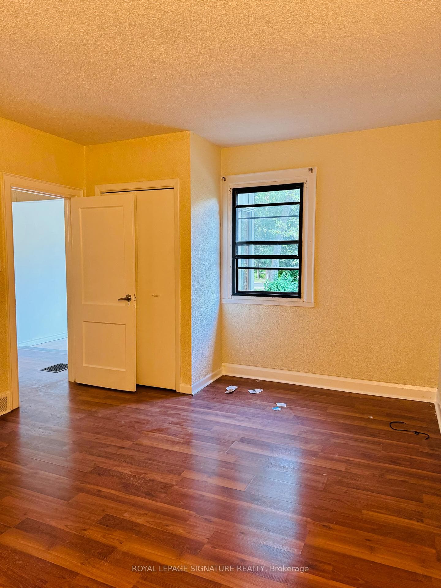 1426 Indian Grove photo 6