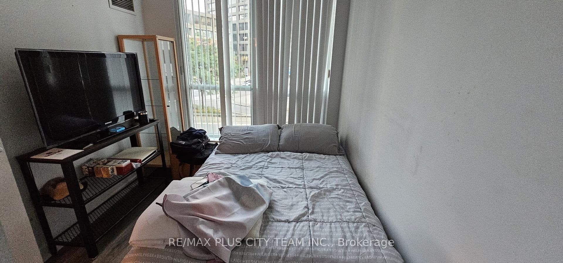 12 Yonge Street Unit 201 photo 5