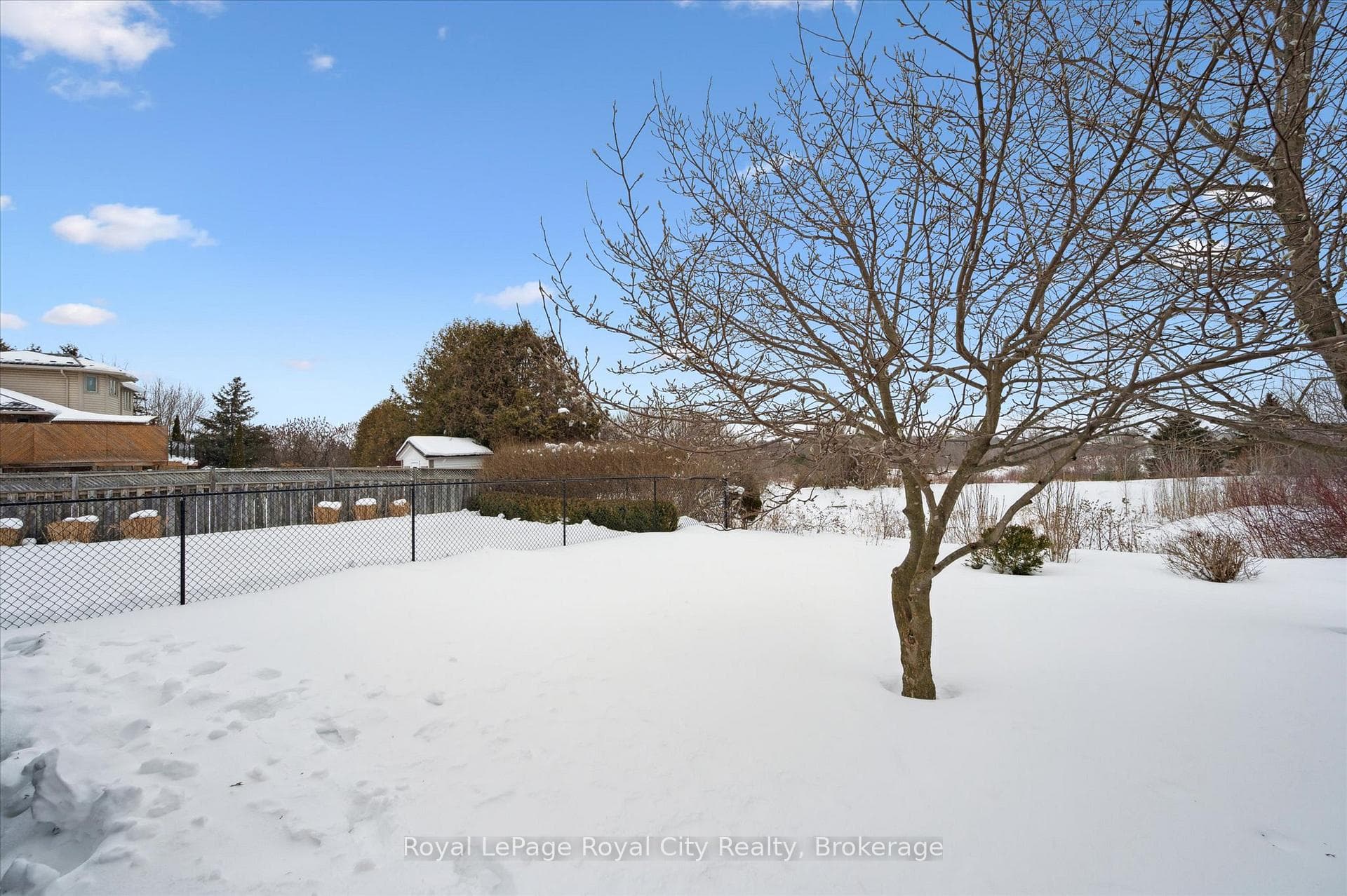 60 Hazelwood Drive photo 45