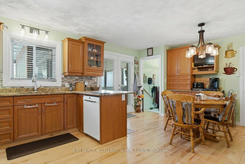 34 Concession Street photo 8