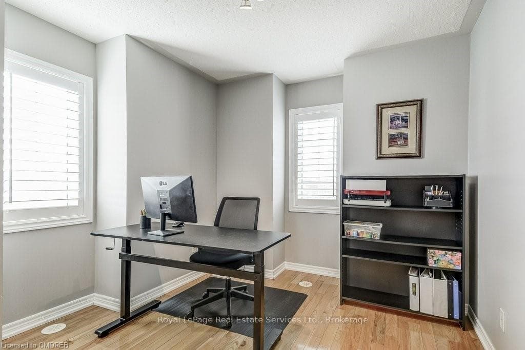 233 DUSKYWING Way Unit 1 photo 29