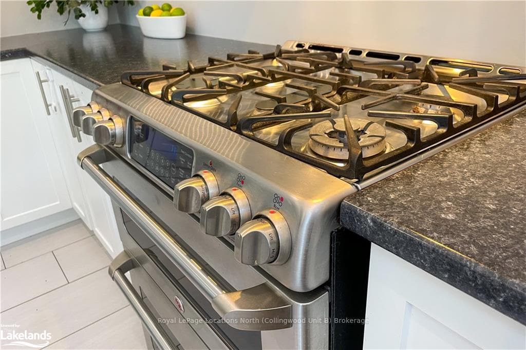 29 GARBUTT Crescent photo 7