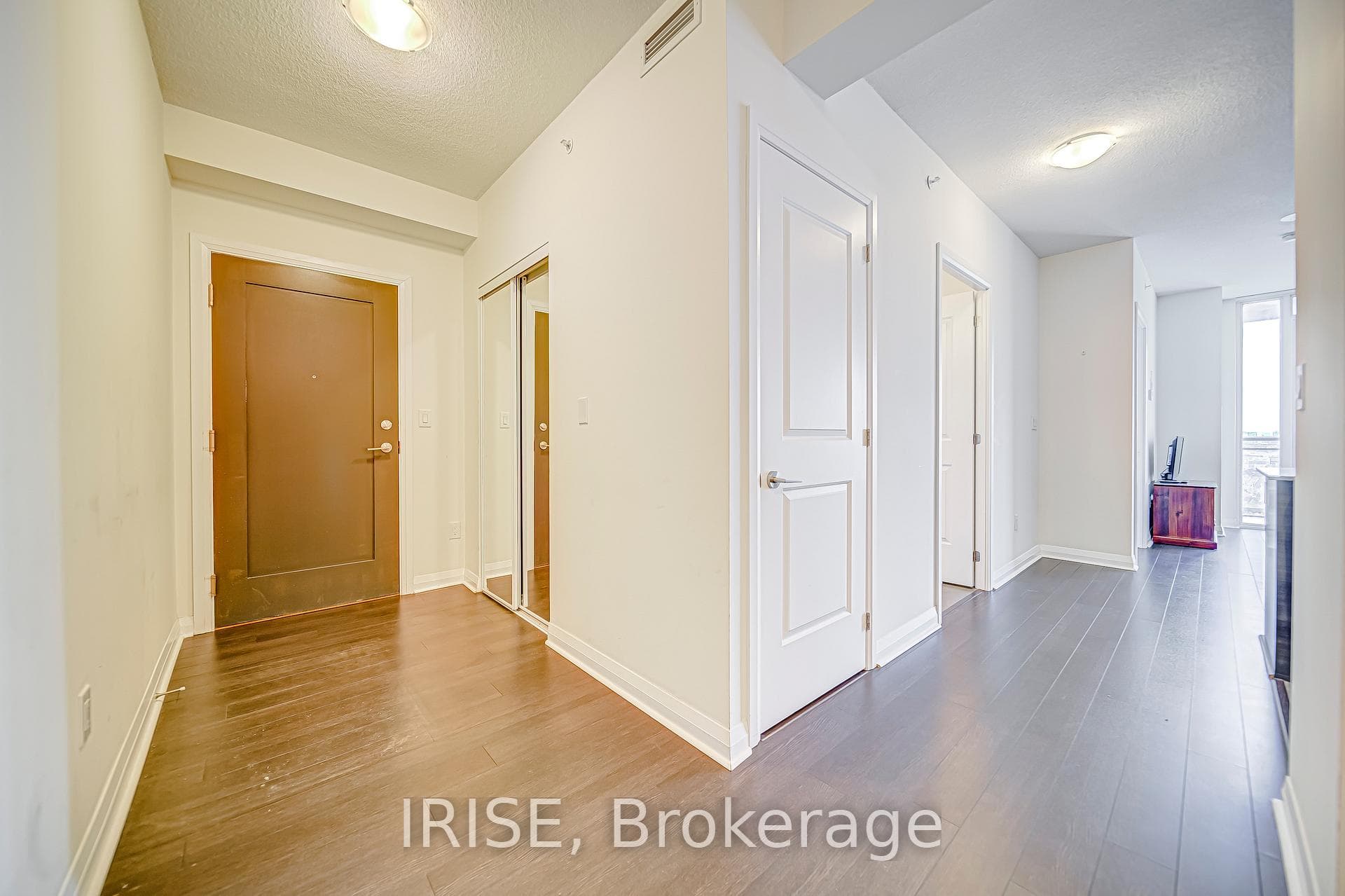 5025 Four Springs Avenue Unit 1610 photo 1