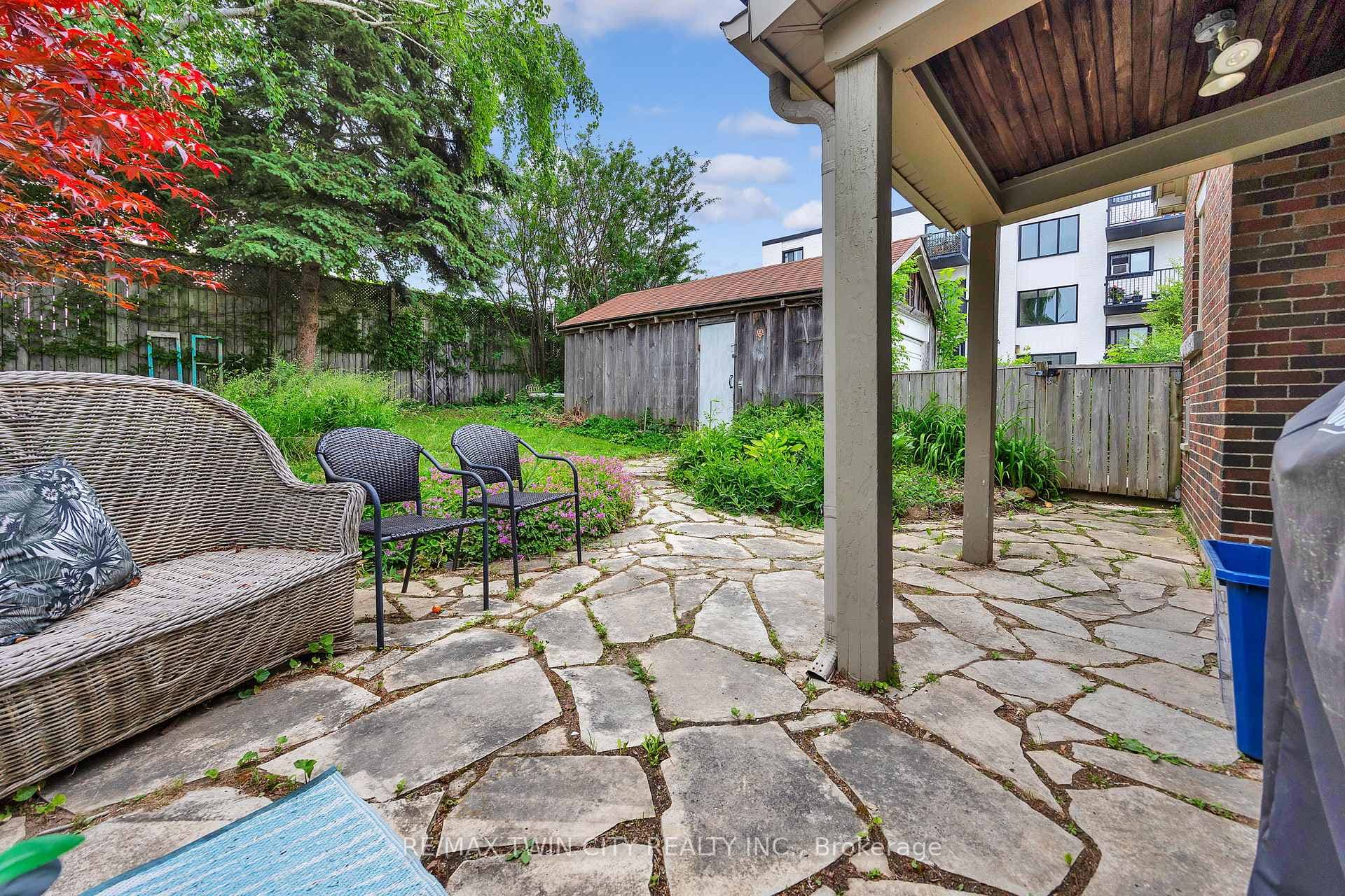 360 Luella Street photo 20