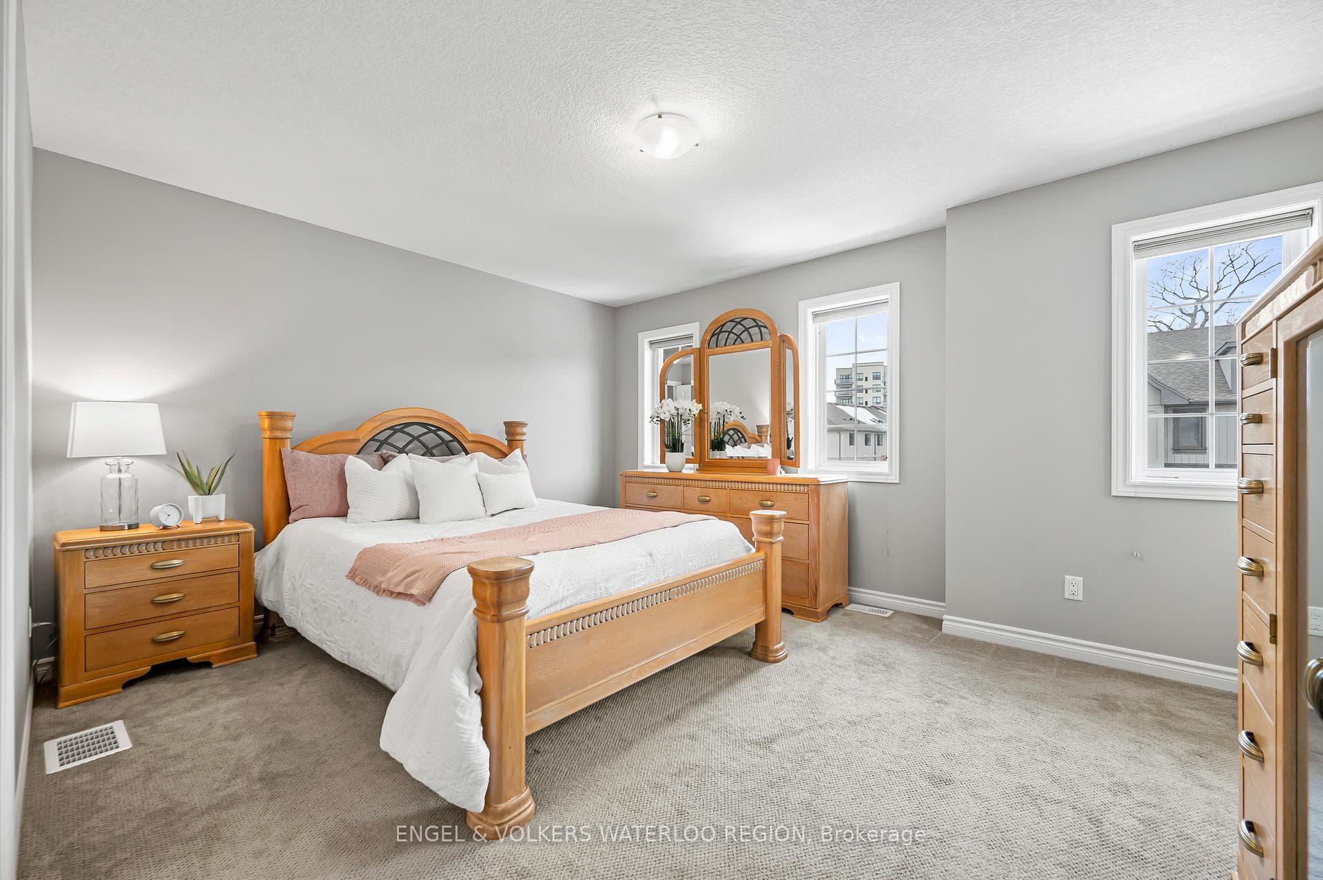 635 Saginaw Parkway Unit 62 photo 26