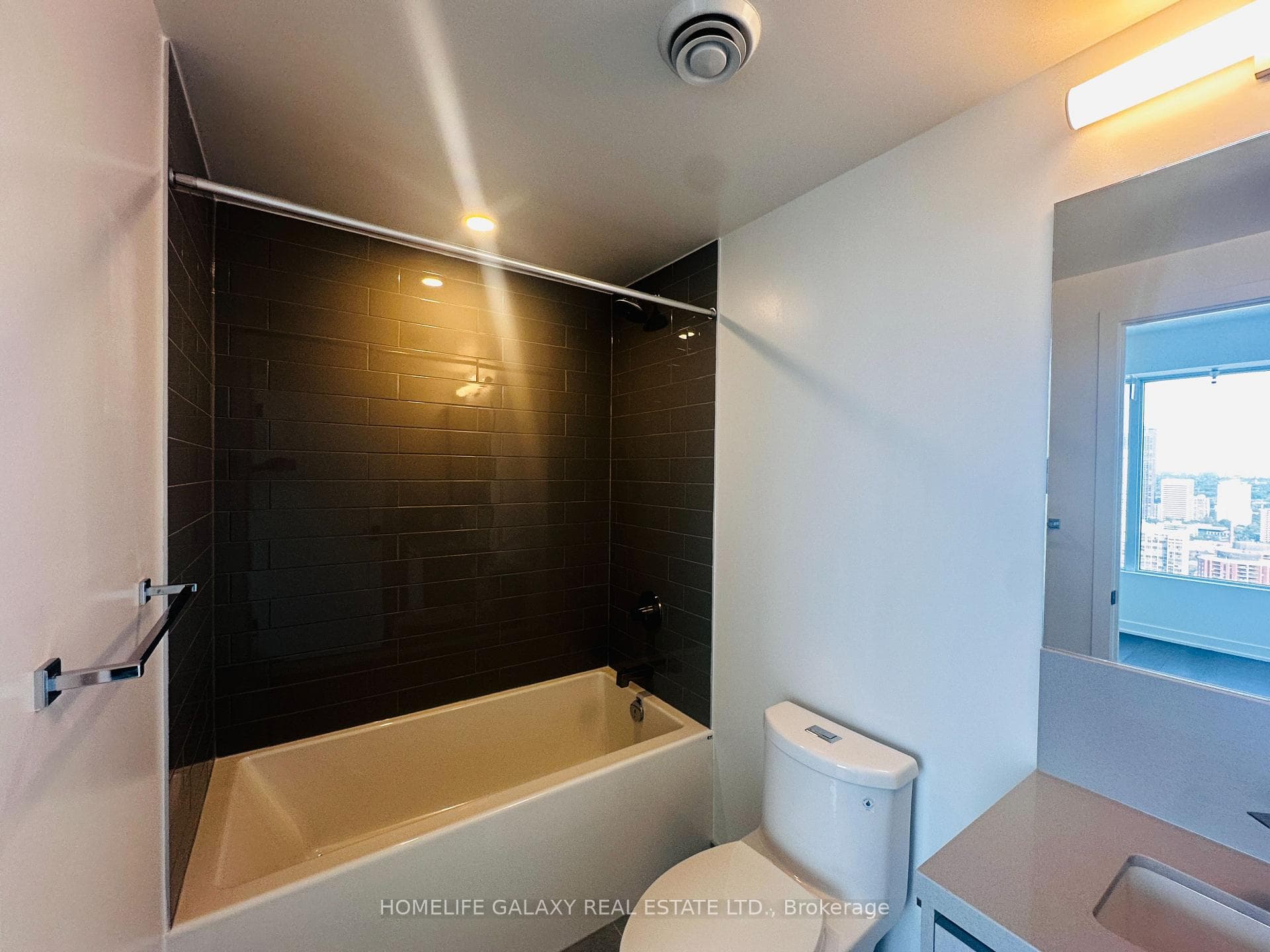 319 Jarvis Street Unit 4607 photo 6