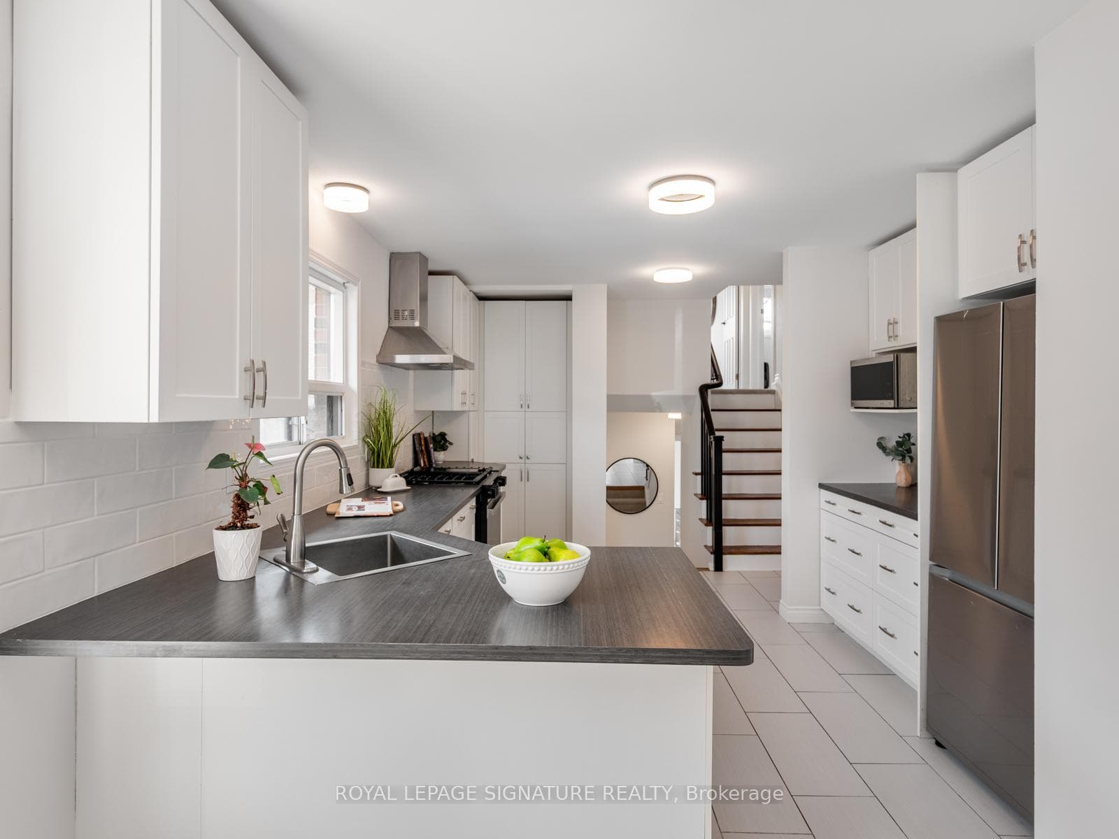 27 Mcculley Street photo 11