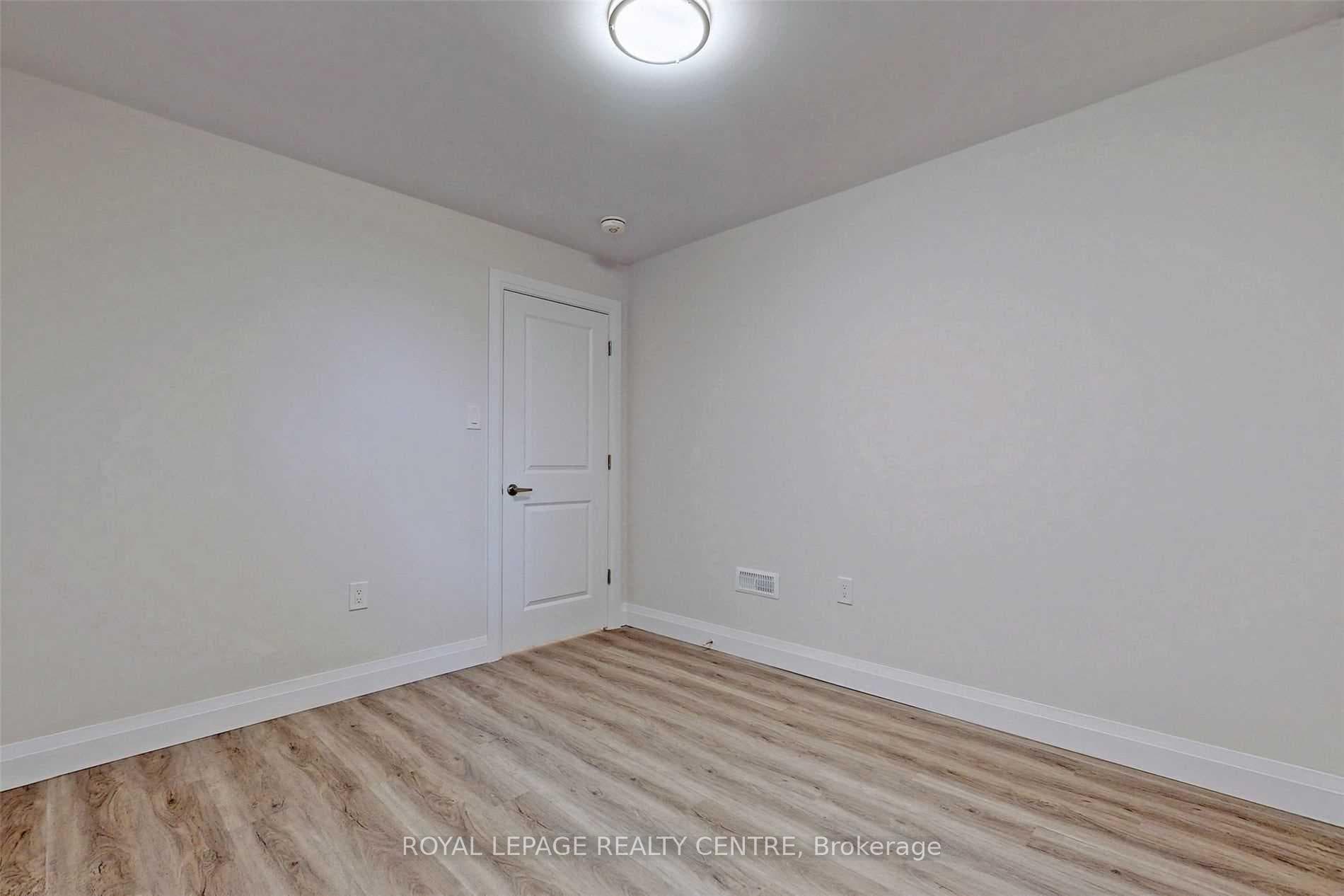 7 Atkins Drive Unit Lower photo 17