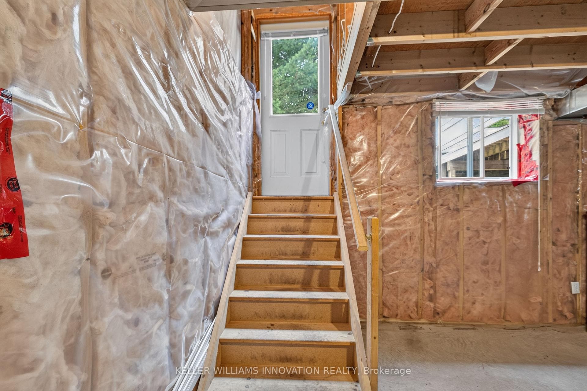 95 Tovell Drive photo 42