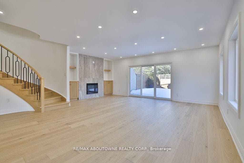 63 Tradewind Drive photo 15