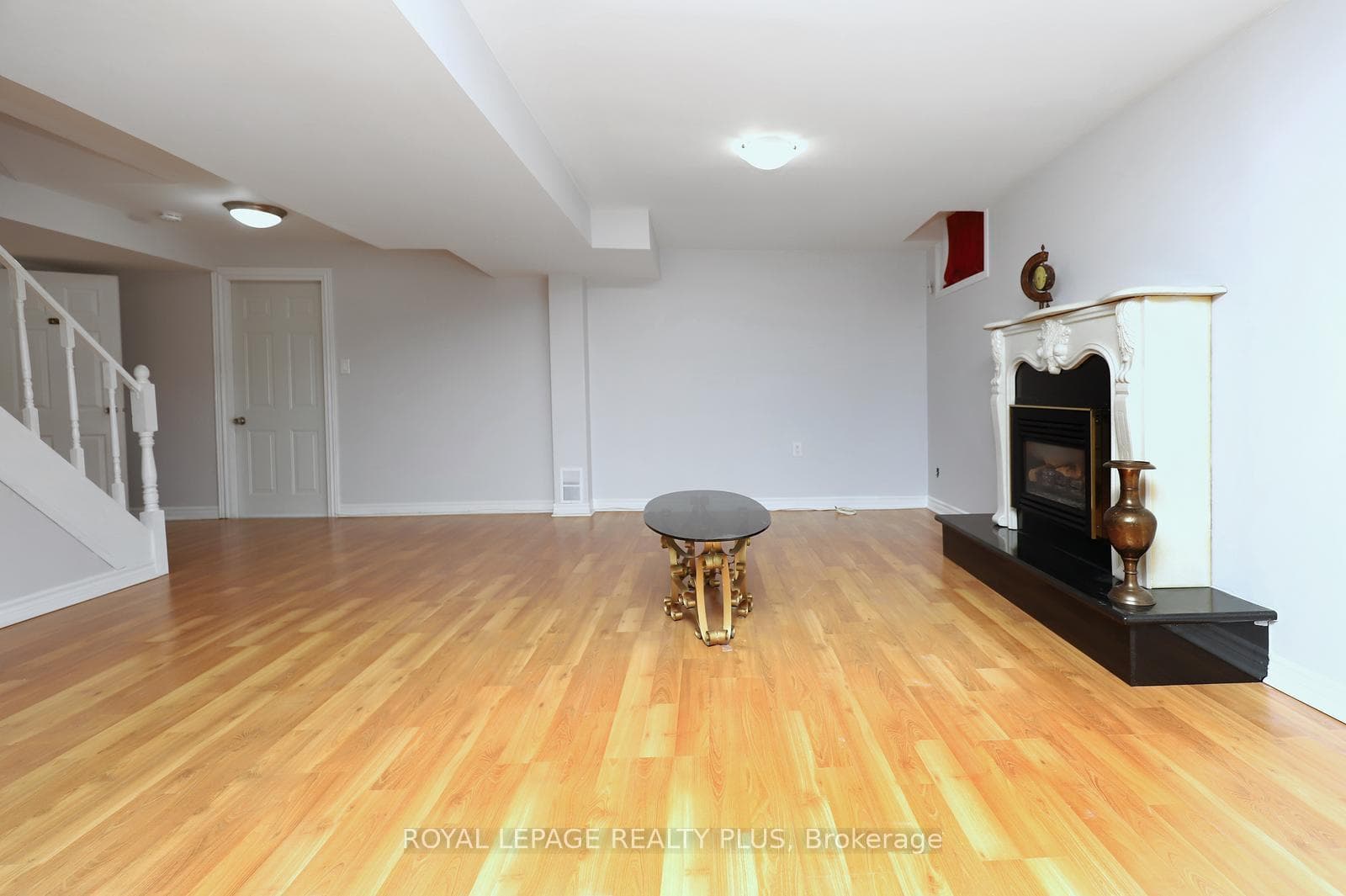 1086 Hedge Drive photo 34