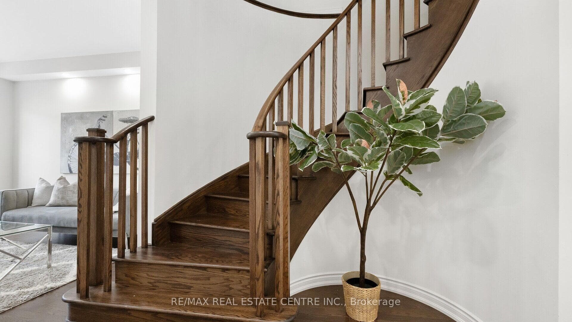25 Unwind Crescent photo 19