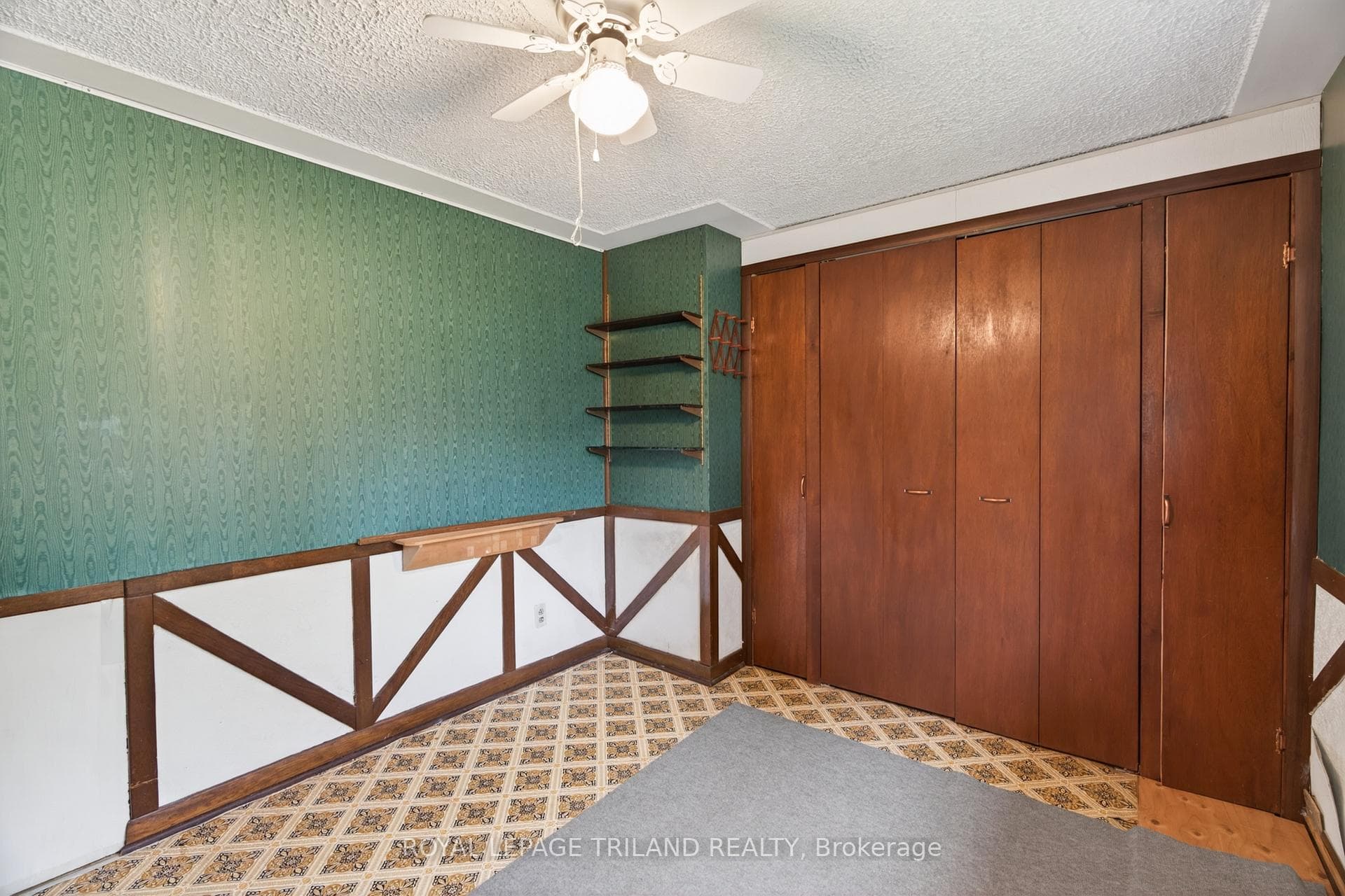 64 Wellington Avenue photo 24