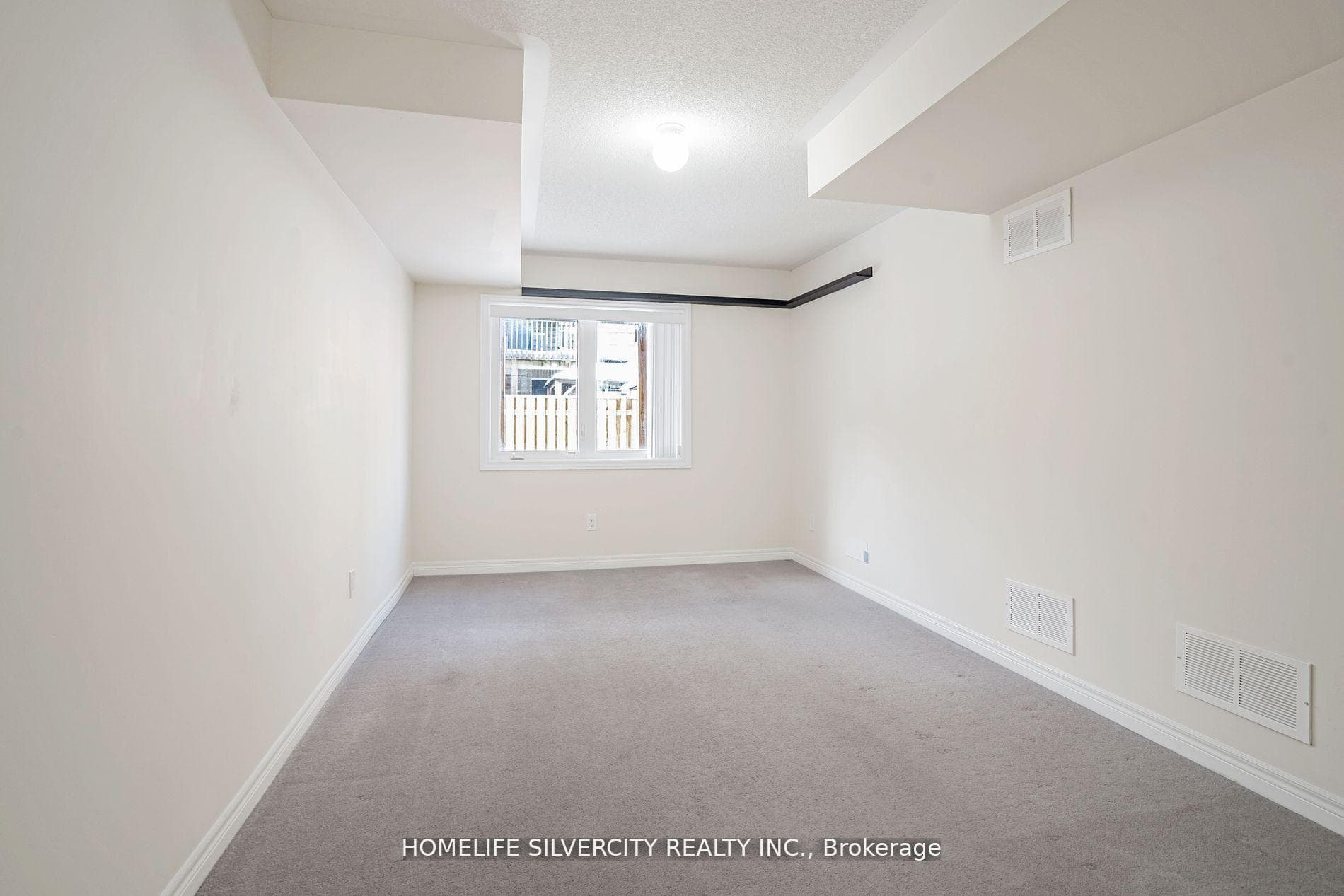 19 Rockman Crescent photo 29