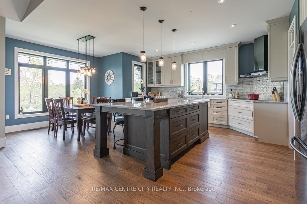 5058 Marion Street photo 13