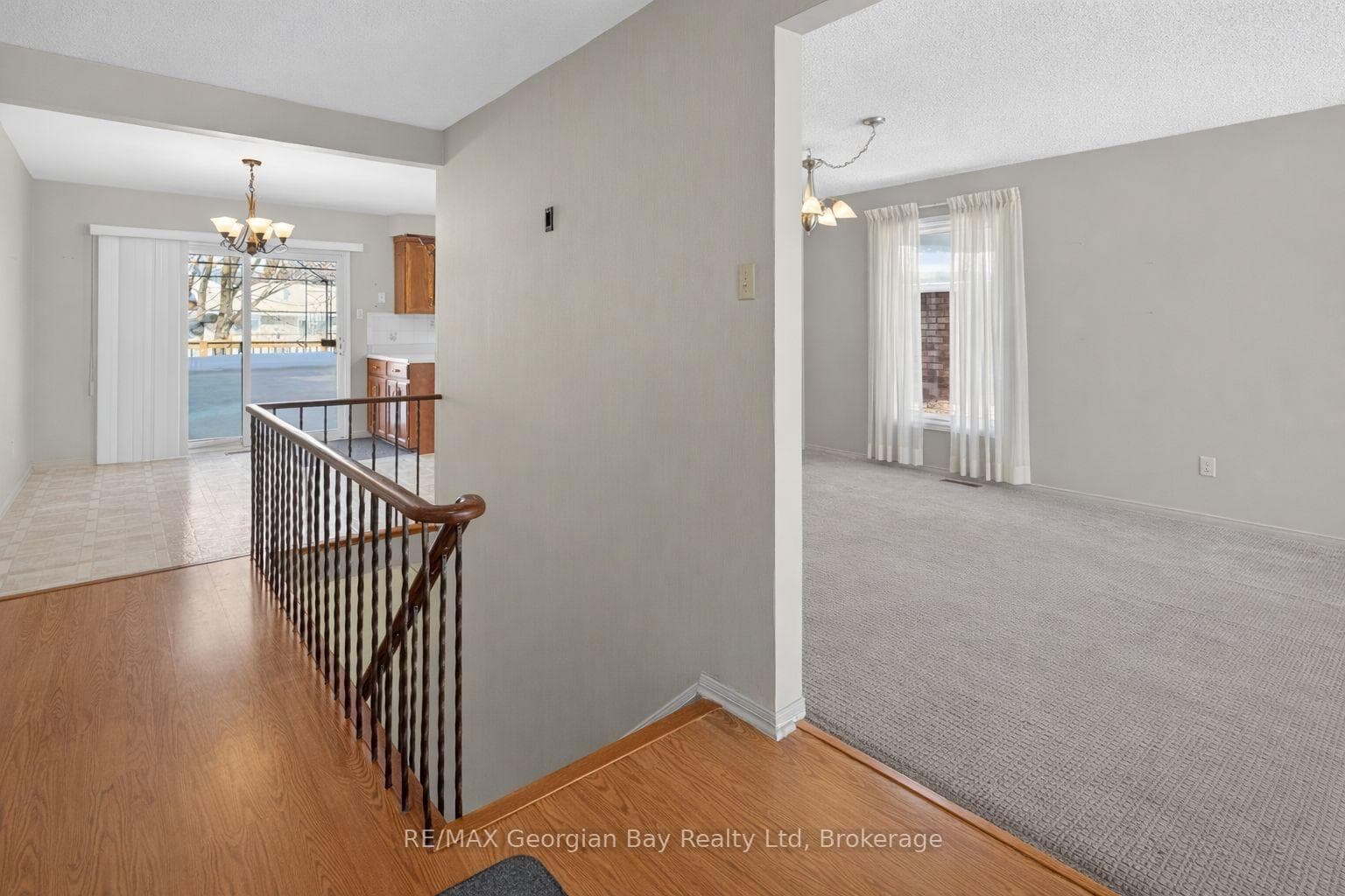 1032 Dominion Avenue photo 4