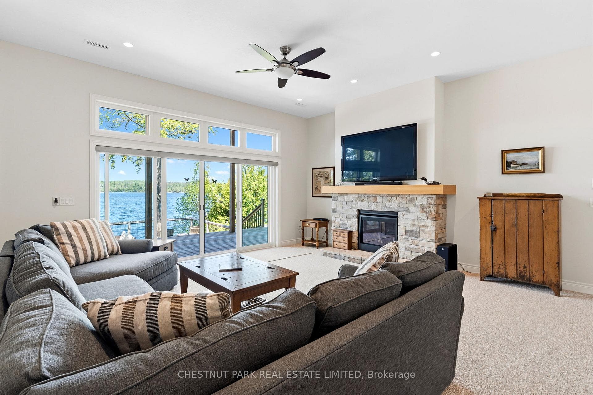 2066 Wilkinson Road photo 21