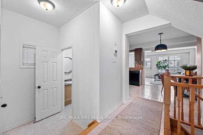 78 Keystar Court photo 10