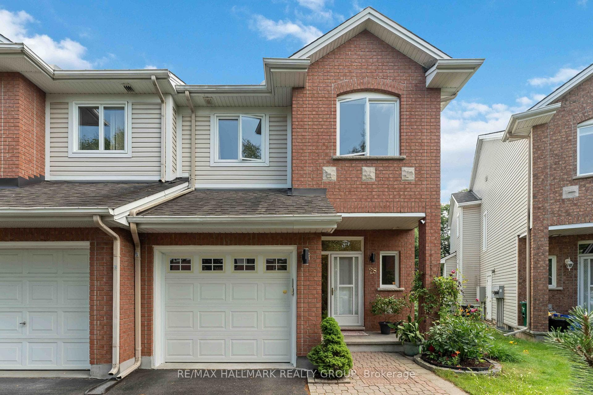 28 Sonata Place photo 2