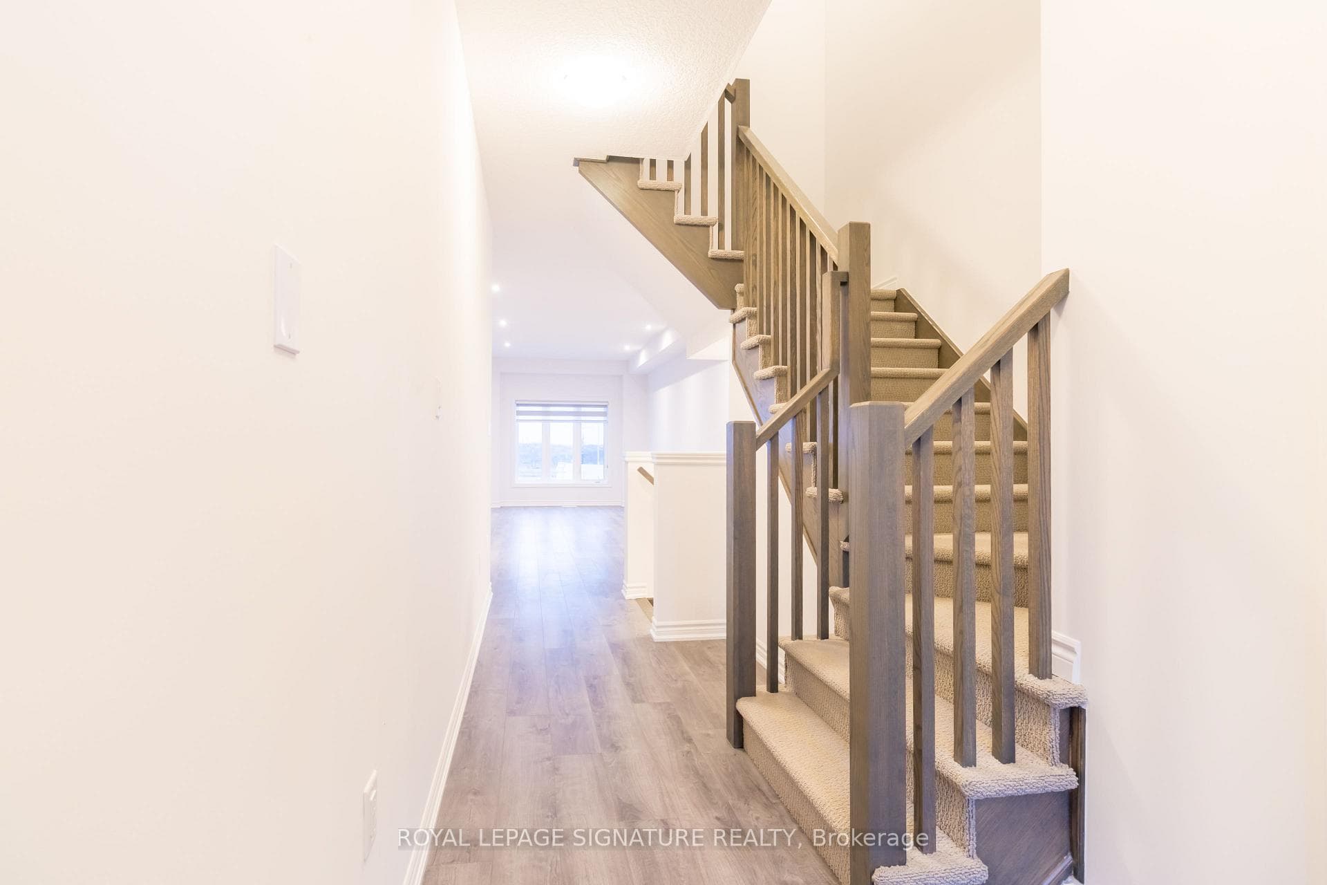 61 Soho Street Unit 10 photo 4