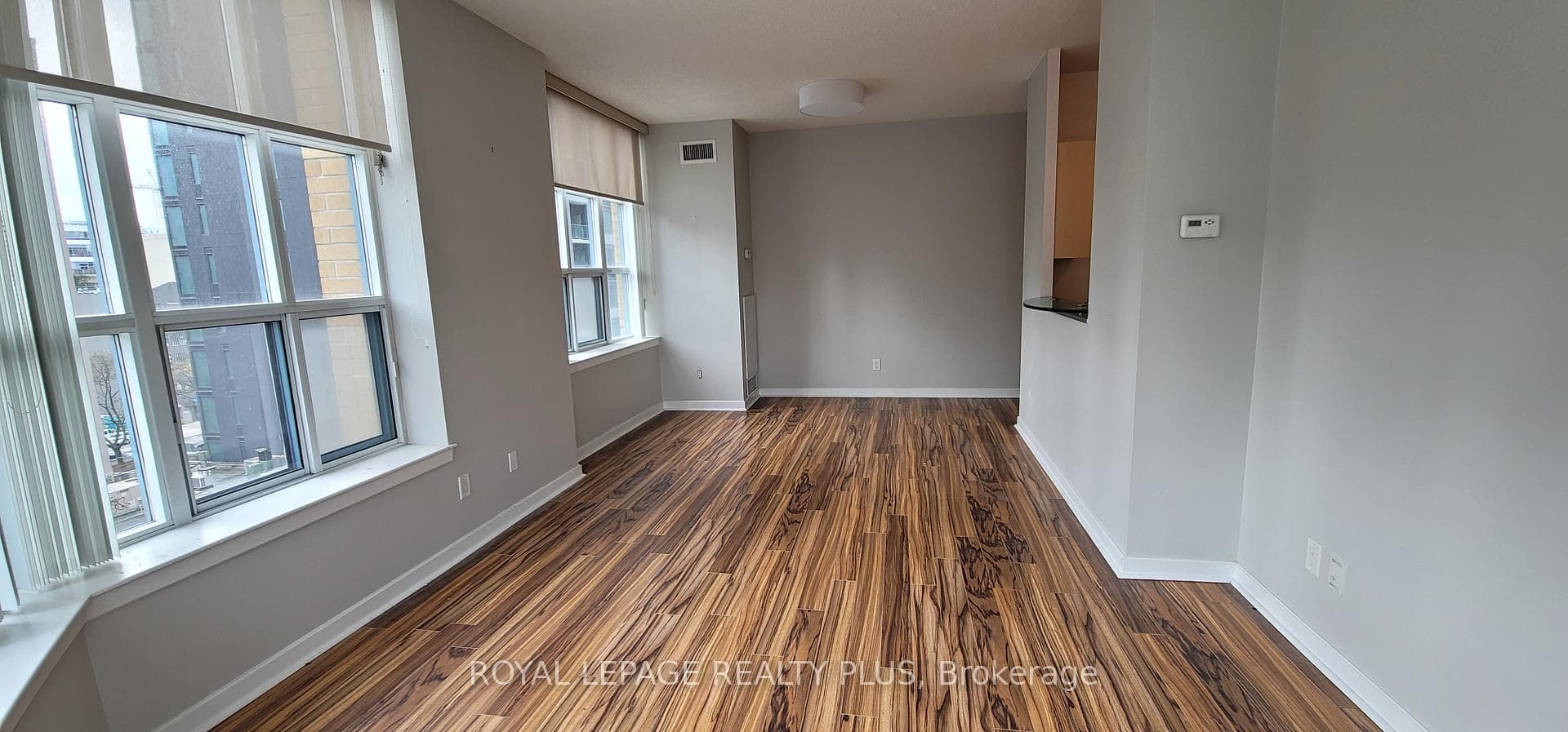 438 Richmond Street Unit 615 photo 14