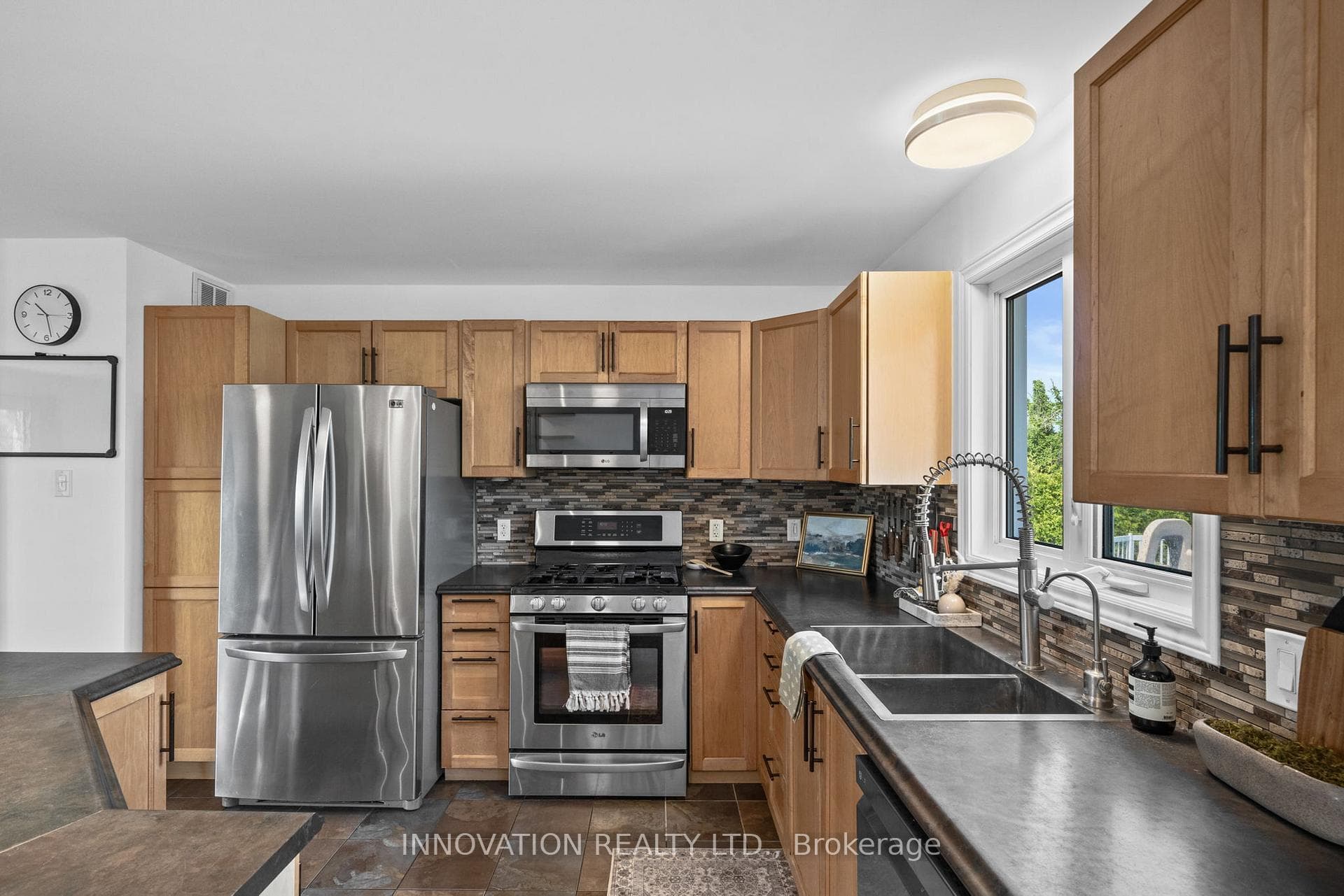 4044 Calbrent Way photo 12