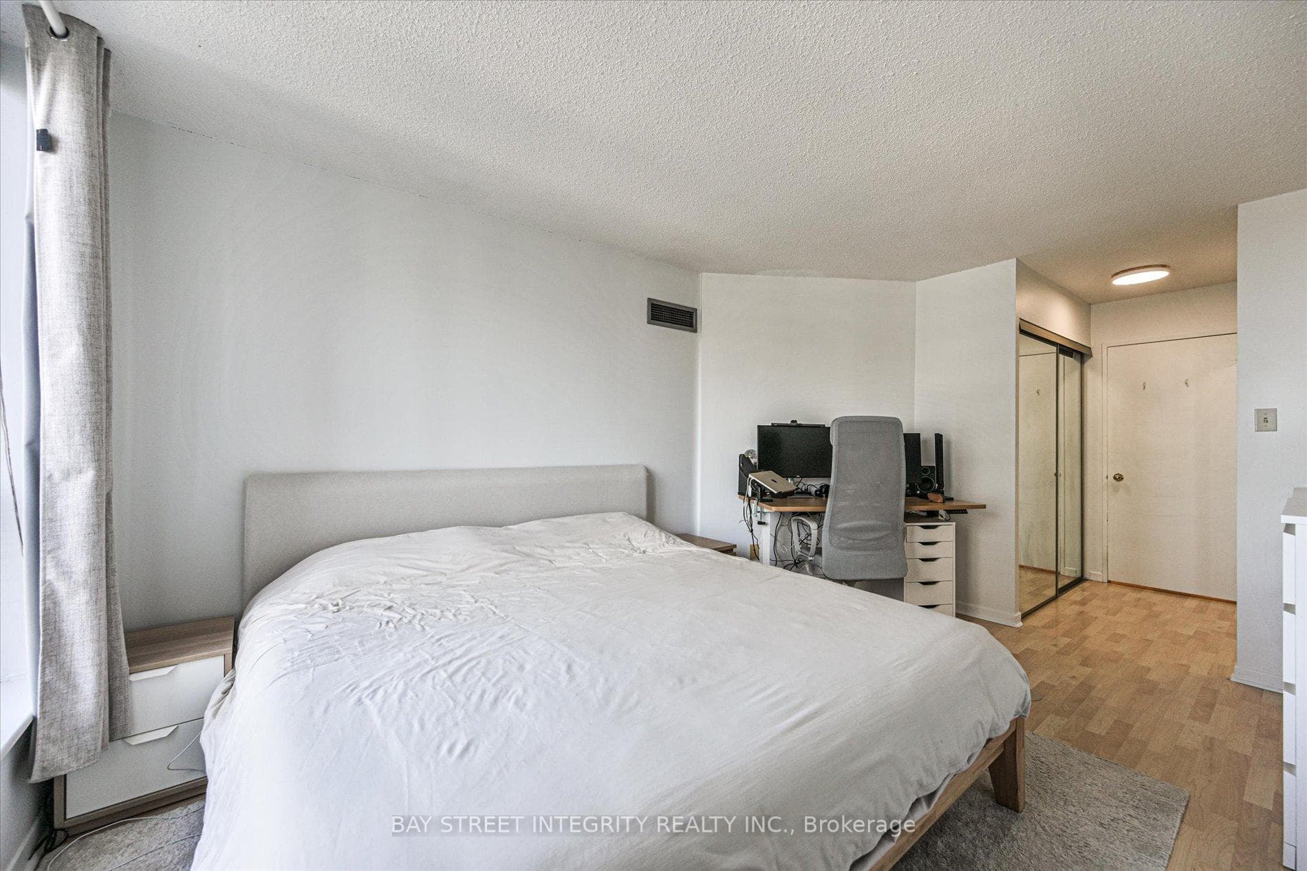 44 St Joseph Street Unit 2013 photo 20
