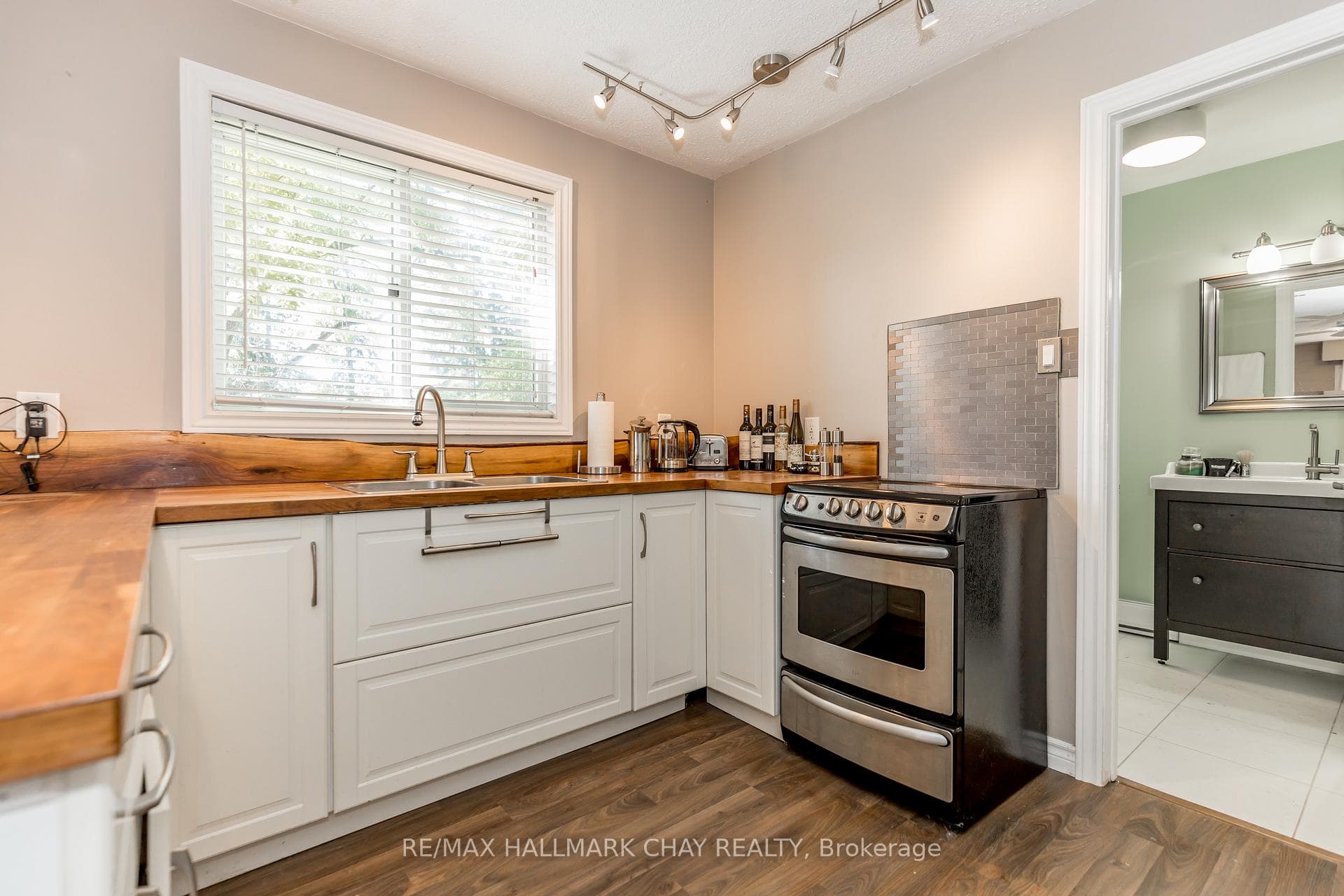 3993 Stouffville Road Unit Upper photo 7