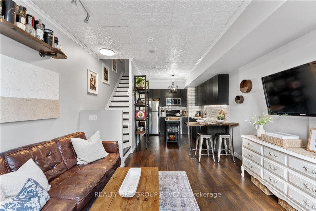 15 Brunel Court Unit 112 photo 13