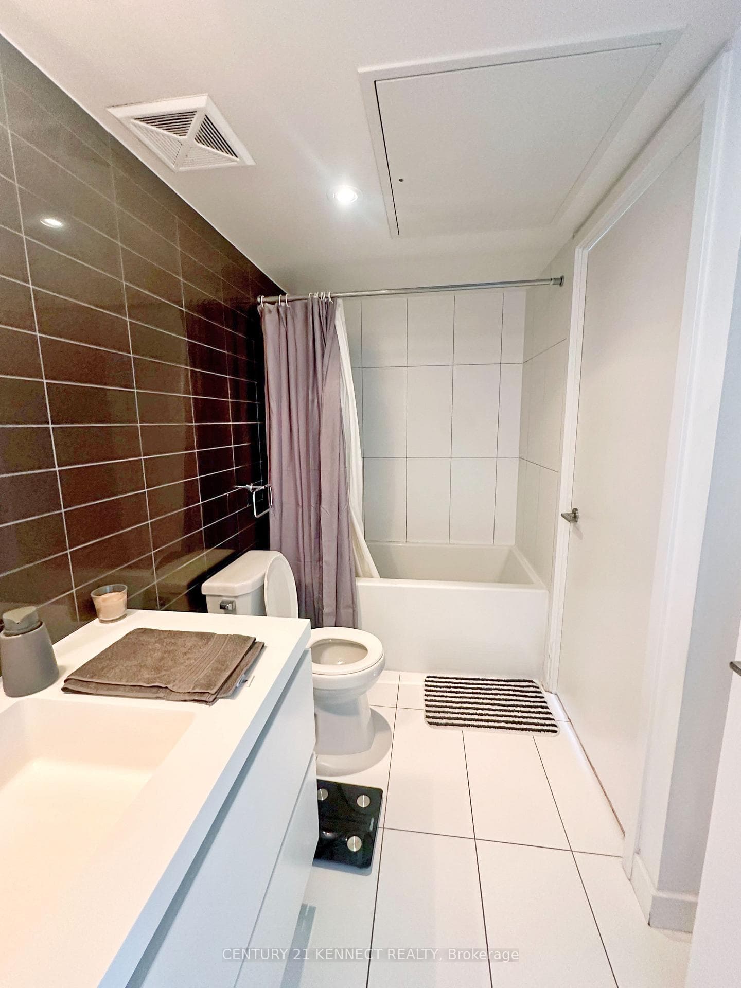 85 Queens Wharf Road Unit 2010 photo 13