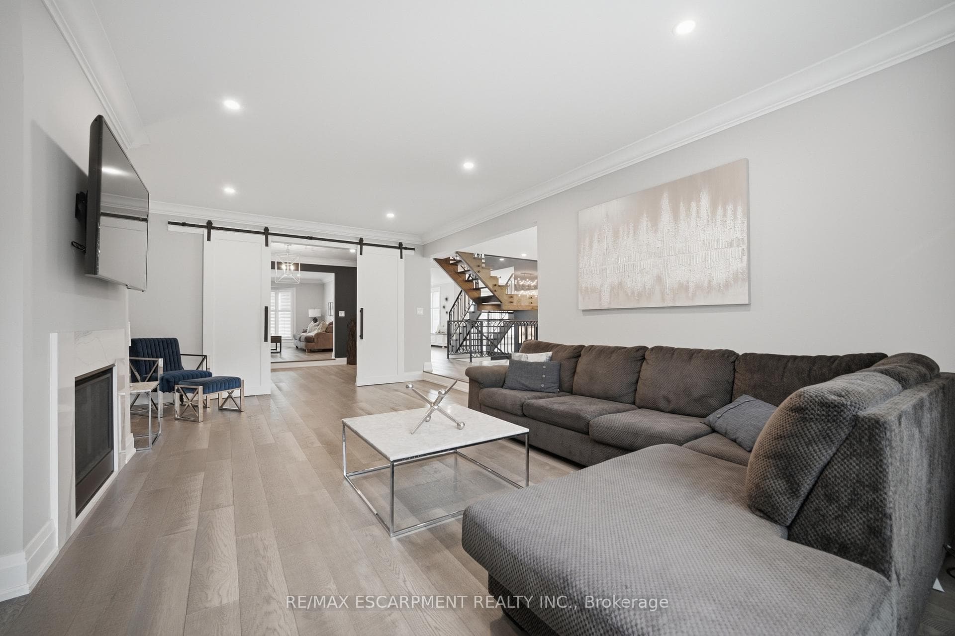 81 Flanders Drive photo 14