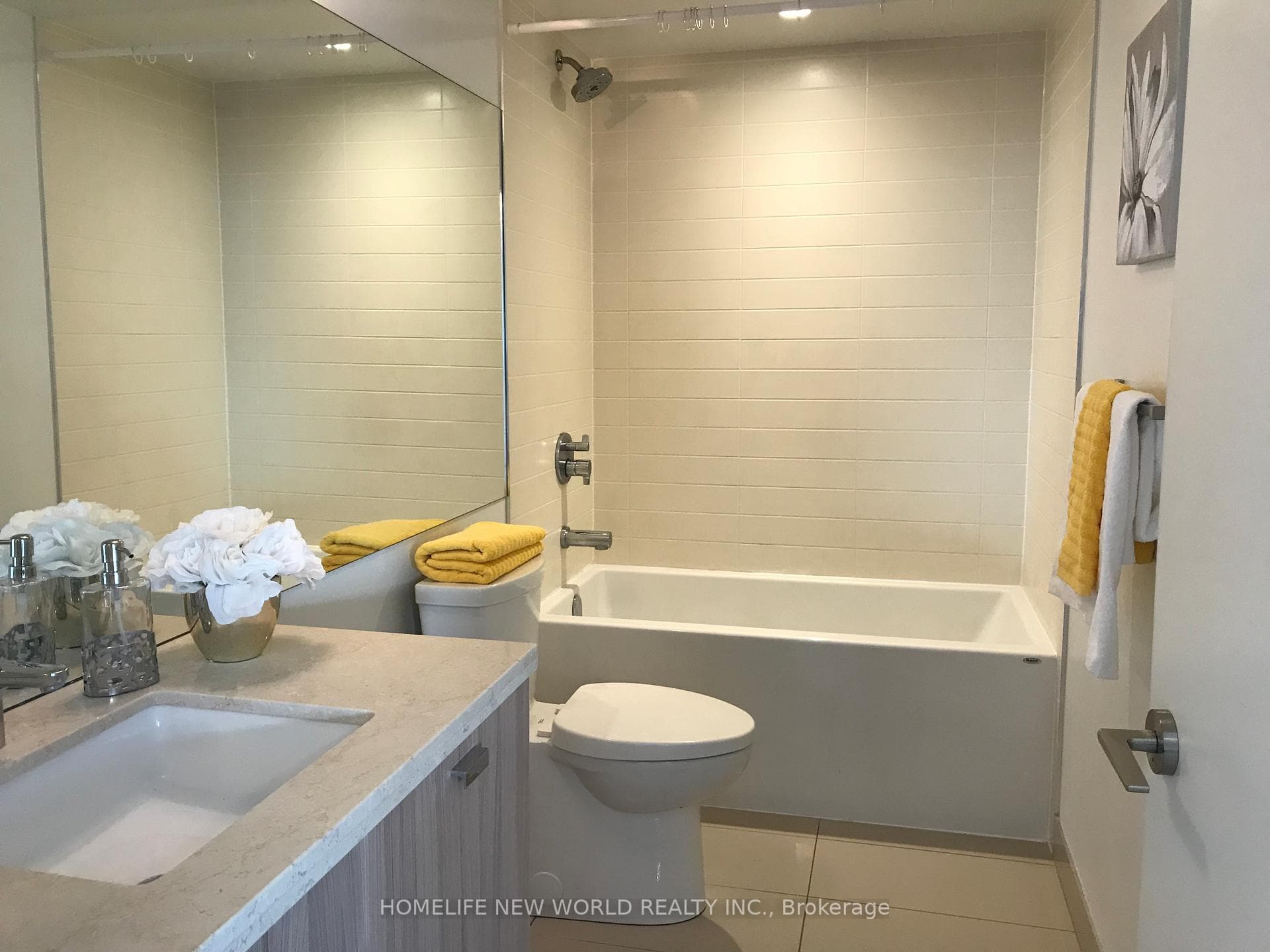 290 Adelaide Street Unit 3401 photo 8
