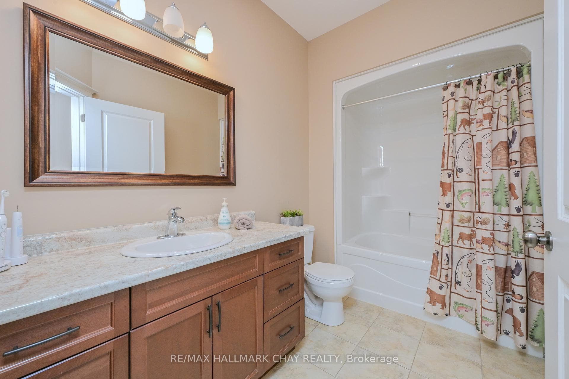 11 Harry Parker Place photo 23