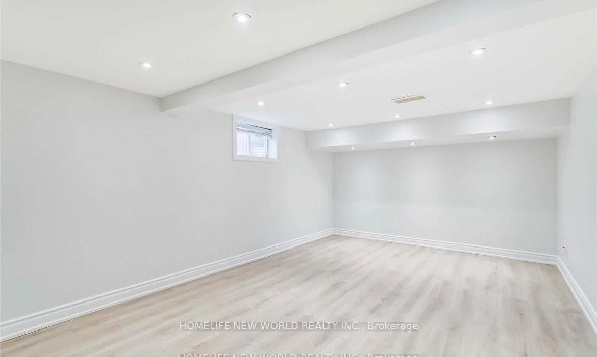 399 Browndale Crescent Unit Basement photo 5